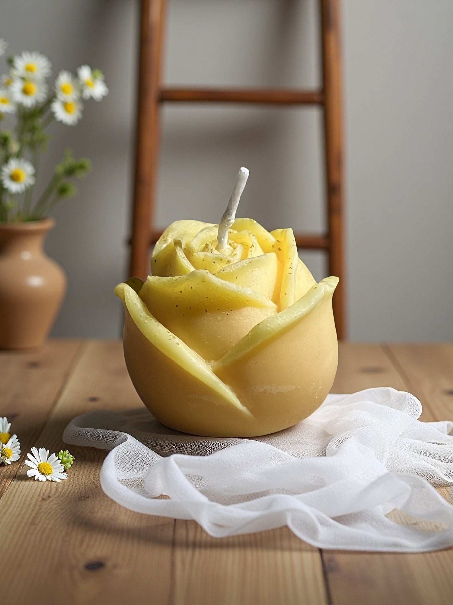 rose candle