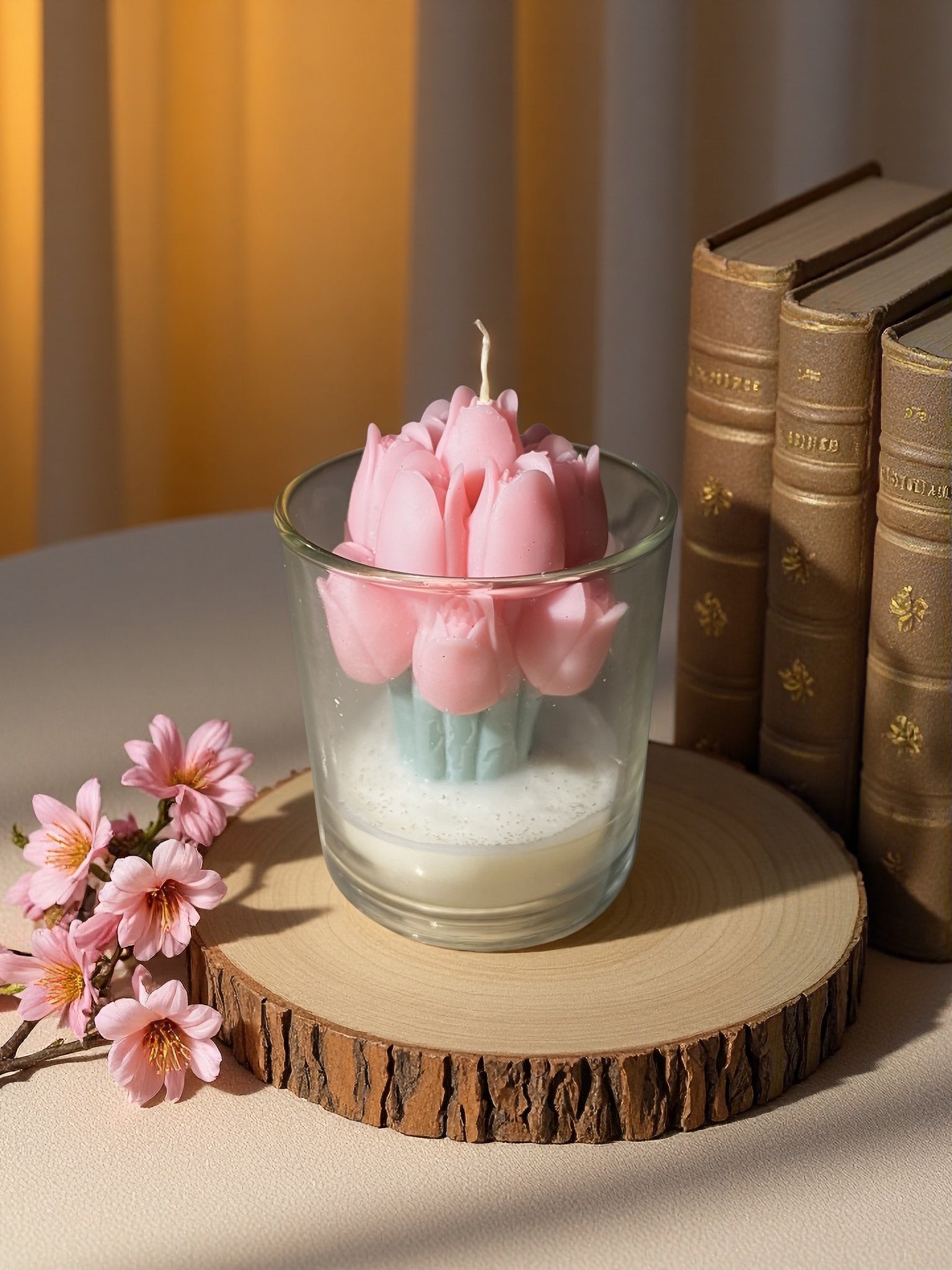 glass jar tulip bouquet