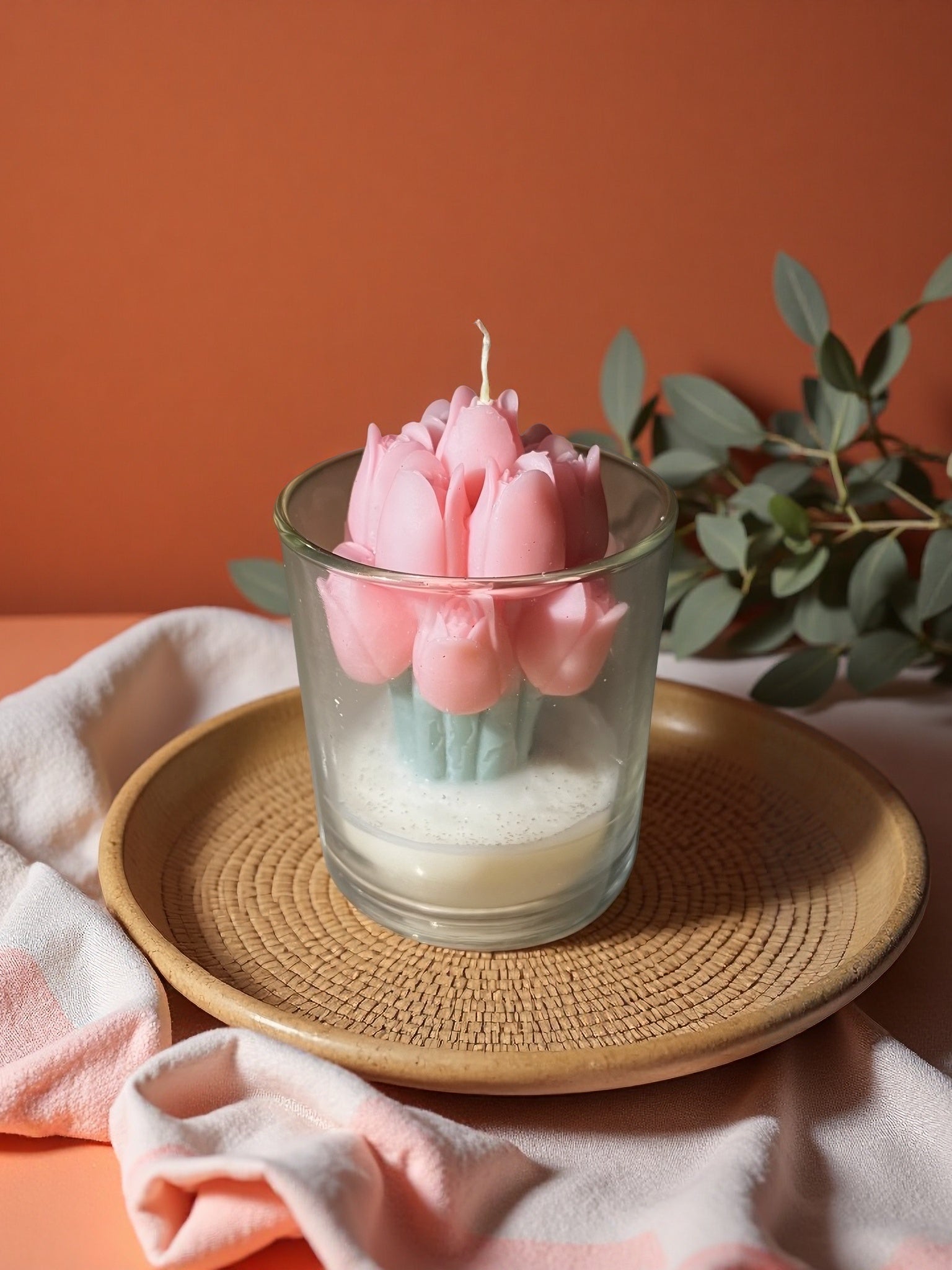 glass jar tulip bouquet