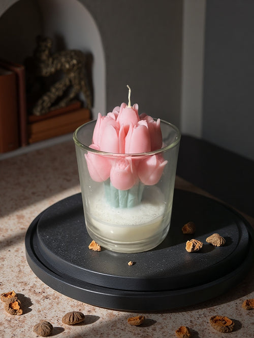 glass jar tulip bouquet